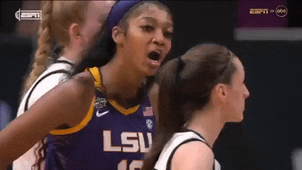 🌱 How an NCAA rivalry starts - Bleacher Report