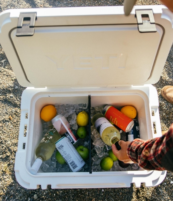 Roadie 48 Wheeled Cooler 