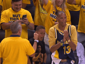 Reggie Miller courtside