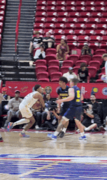 Donovan Williams