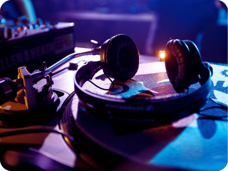 Electronic culture contest