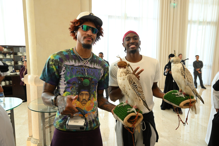 Kelly Oubre Jr., Tyrese Maxey
