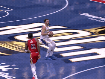 Luka Dončić 3-point shot Luka Dončić 3-point shot