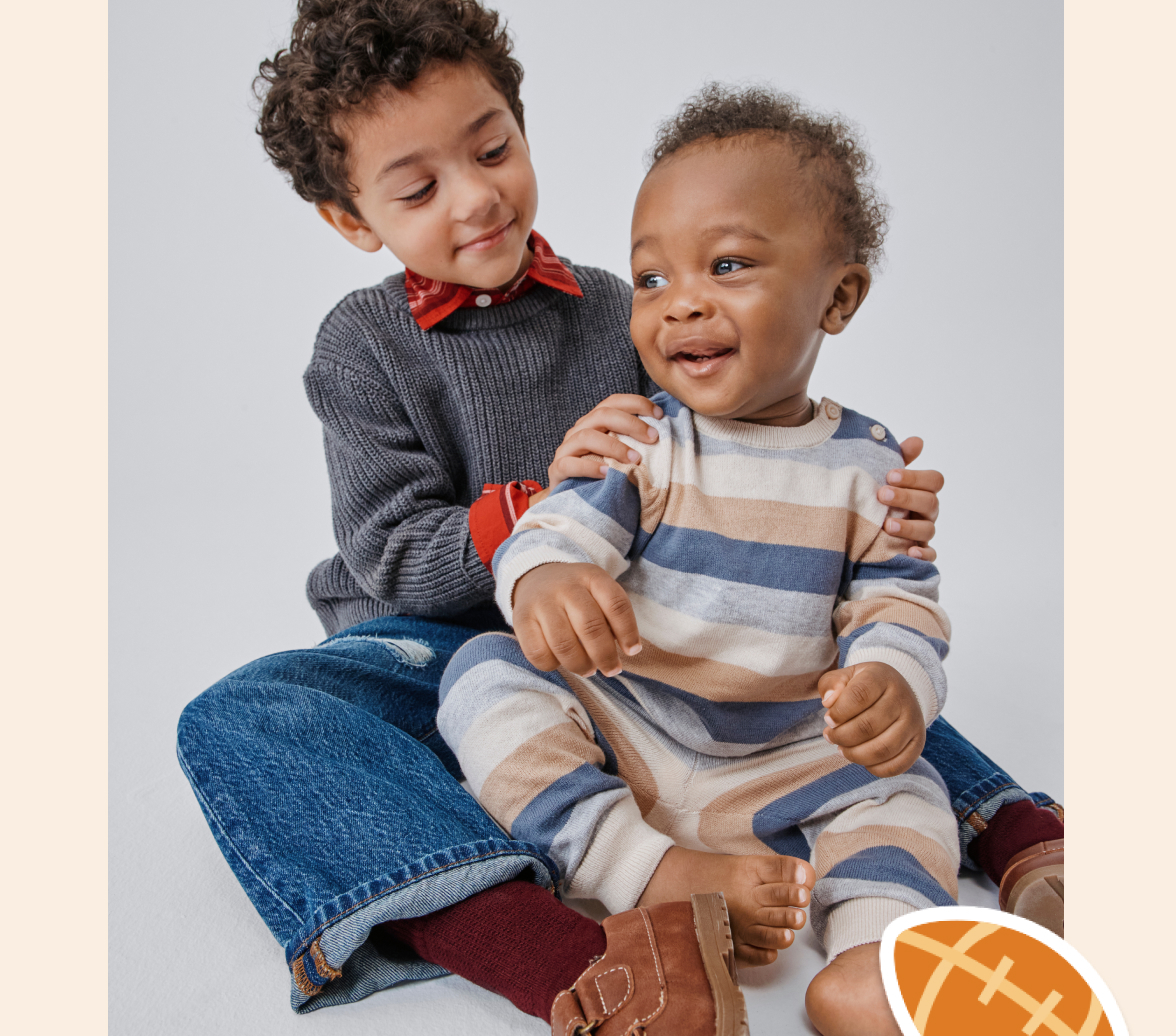 Turkey Day wishes from our fam to yours!