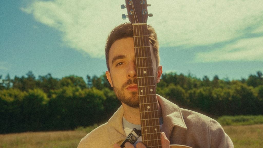 Mat Hunsley's Debut Album Release