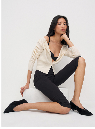 Calista Kitten Heel Pump