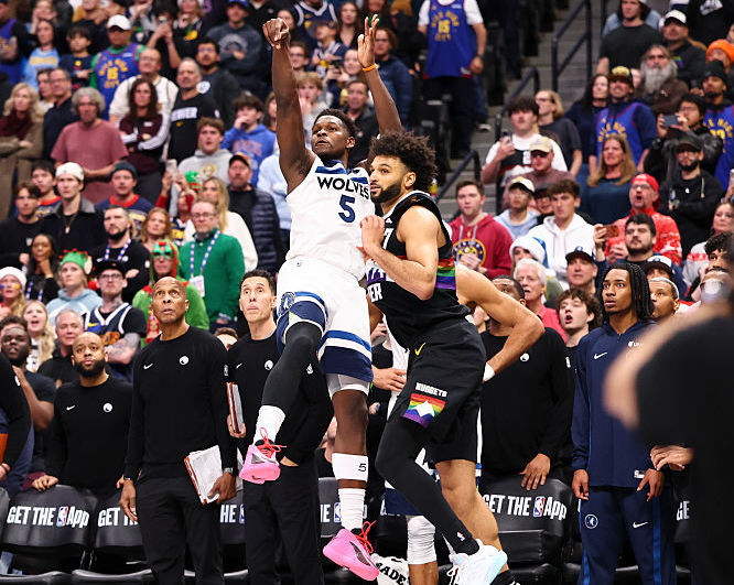 Энтони Эдвардс