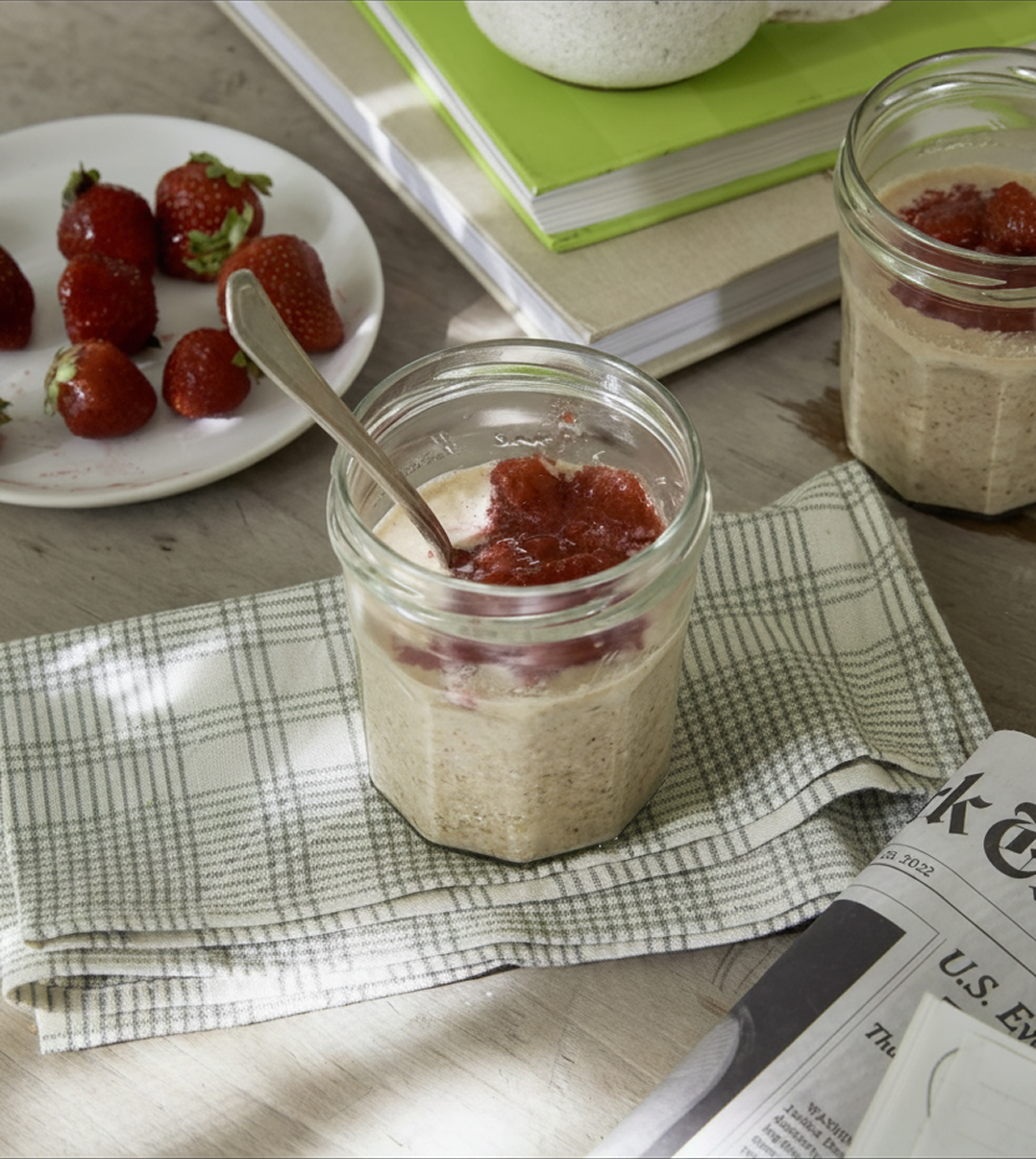 Overnight Oats With Almond Butter & Strawberry Jam
