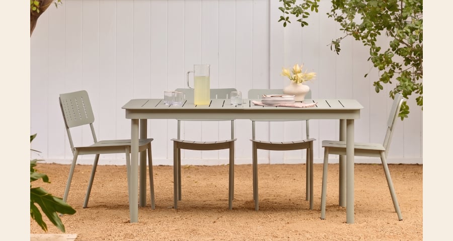 outdoor-dining