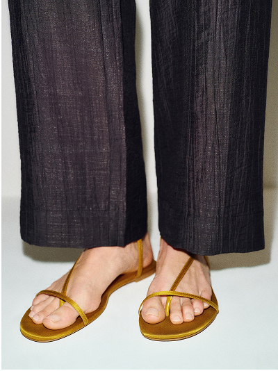 Pina Flat Sandal
