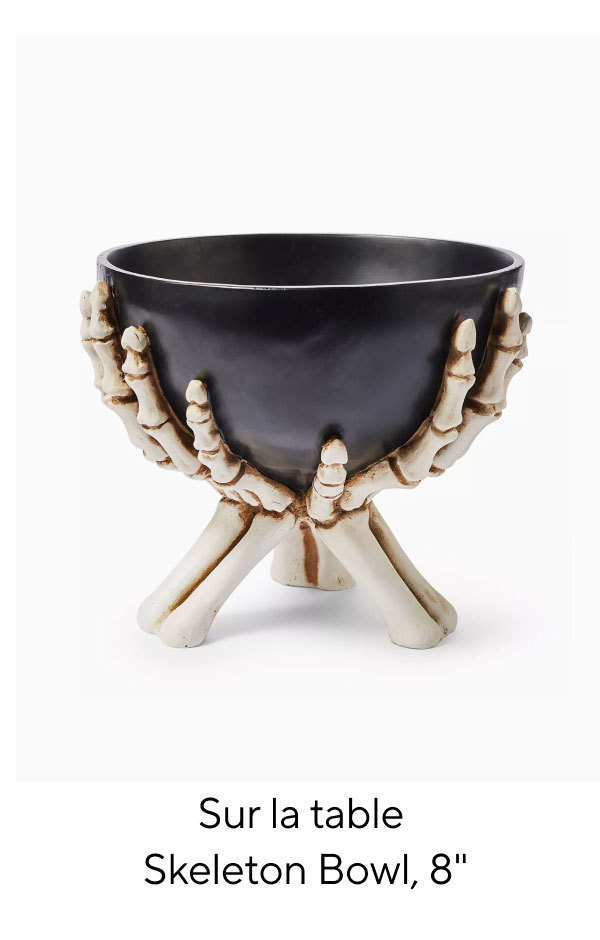 Sur la table Skeleton Bowl