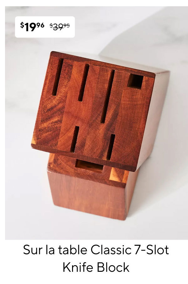 Sur la table Classic 7-Slot Knife Block