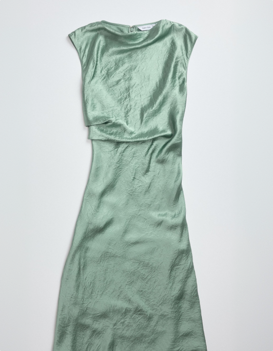 Midi Dresses