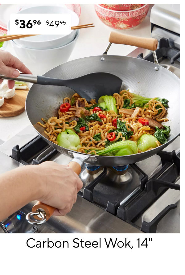 Sur la table Carbon Steel Wok