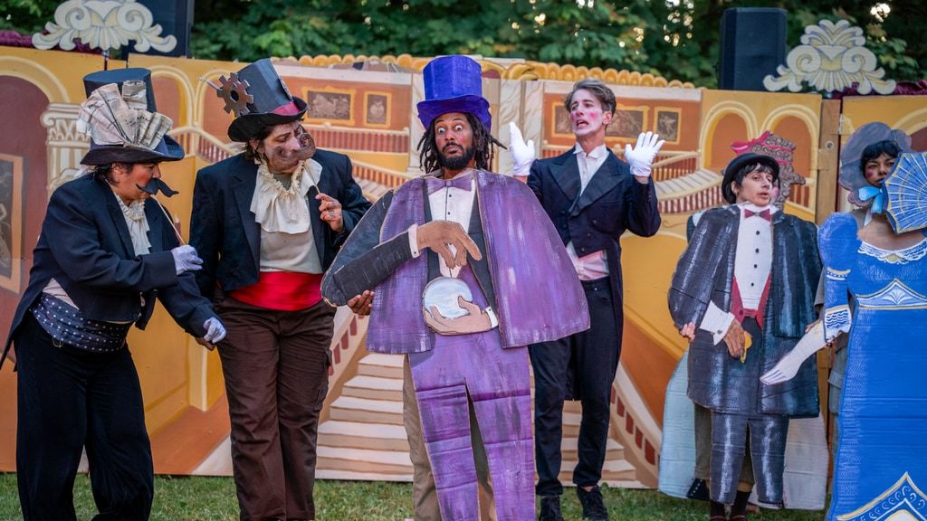 String and Shadow Puppet Theater's Tour