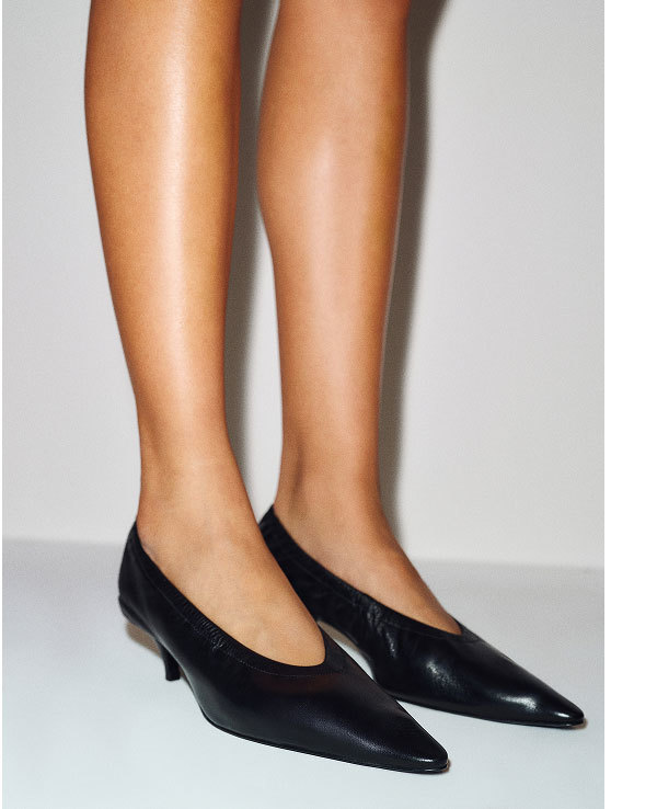 Calista Scrunch Heel