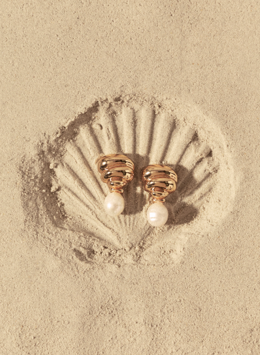 Charm Pearl Drop Earring